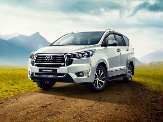 Innova Car Hire in Delhi NCR